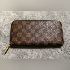 Checkered Brown Wallet